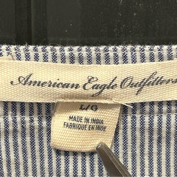 American Eagle Outfitters Women’s Boho Peplum Blouse, size large, Embroidered - Picture 3 of 6